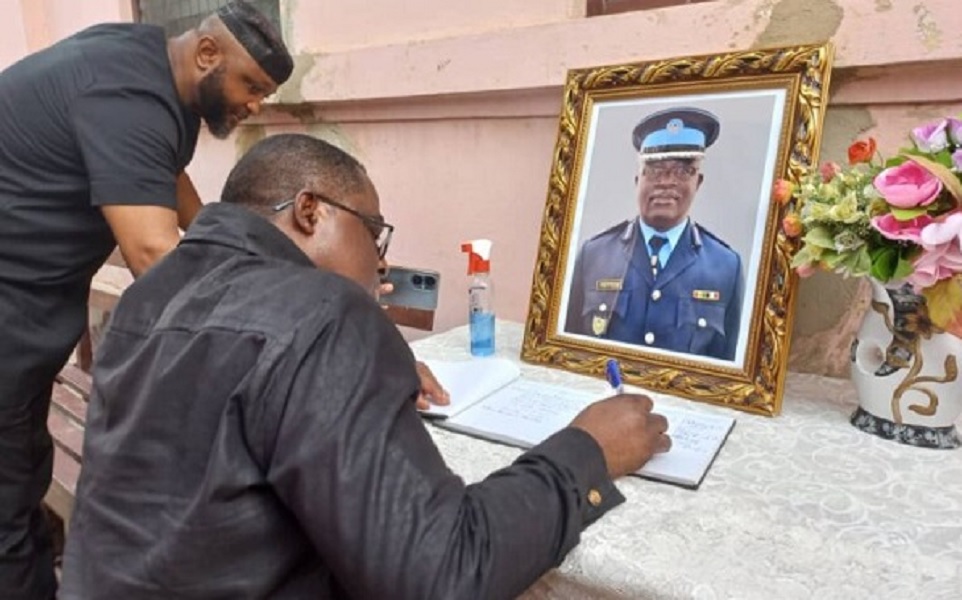 GOC Visits Family Of Late Judo President