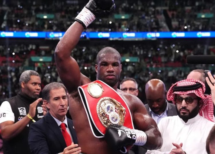 Boxing: Frank Warren Wants Daniel Dubois To Fight Usyk Next