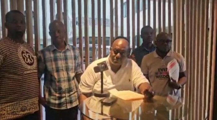CLOGSAG Declares Strike